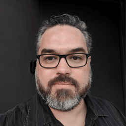 Guillermo Castro