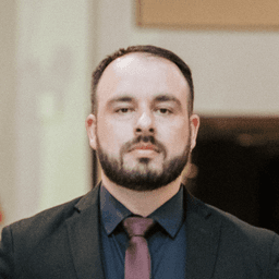 Carlos Carvalho