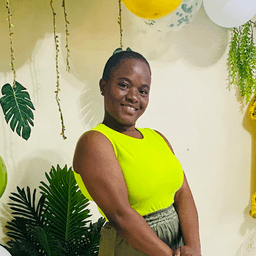 Munashe Sandra  Kamutaru 