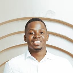 Mutsawashe Nyamuzinga