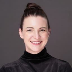 Jennifer Rött