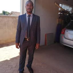 Thembinkosi Woyo