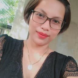 Kim Flores