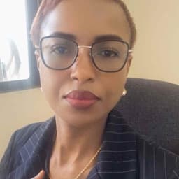 Clarisse Biraronderwa