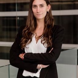 Lucia Adrianzen