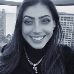 Paula Pereira