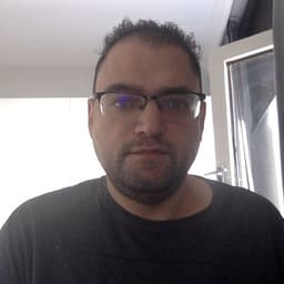 Oktay Ege Kozak