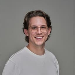 Zac Simons