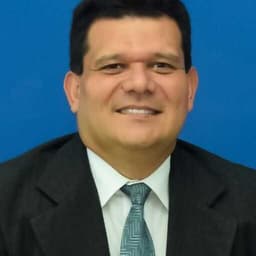 JUAN ZUE
