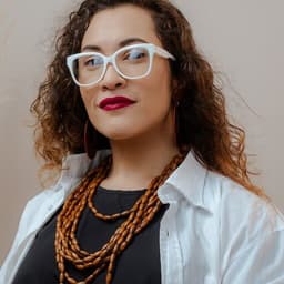 Kezia Alves-Bradford