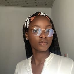 Oluchi  Ubah 