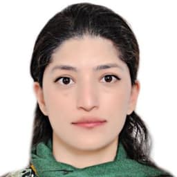 Ayesha  farrukh