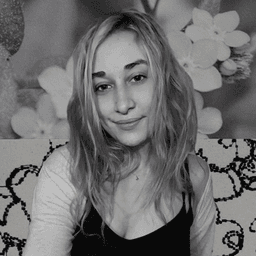 Courtney van der Watt