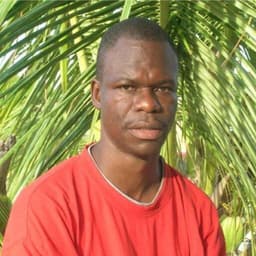 Larry  Lamard Garland 