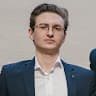 Антон Власенко