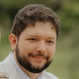 Felippe Vanroo Silveira