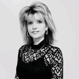 Alma  Du Plooy