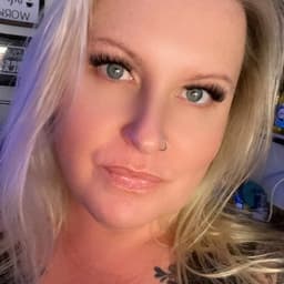 Stephanie Carter