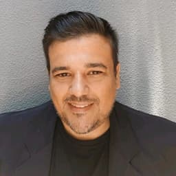 Guilbert Santurião de Araújo