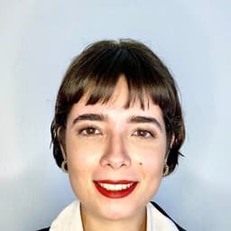 Thais da Costa Leite