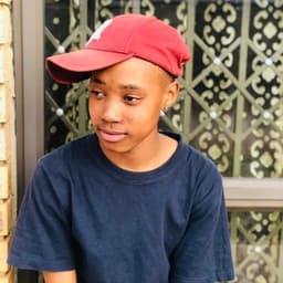 Mpumelelo  Sangweni 