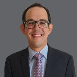 Oliver Martinez